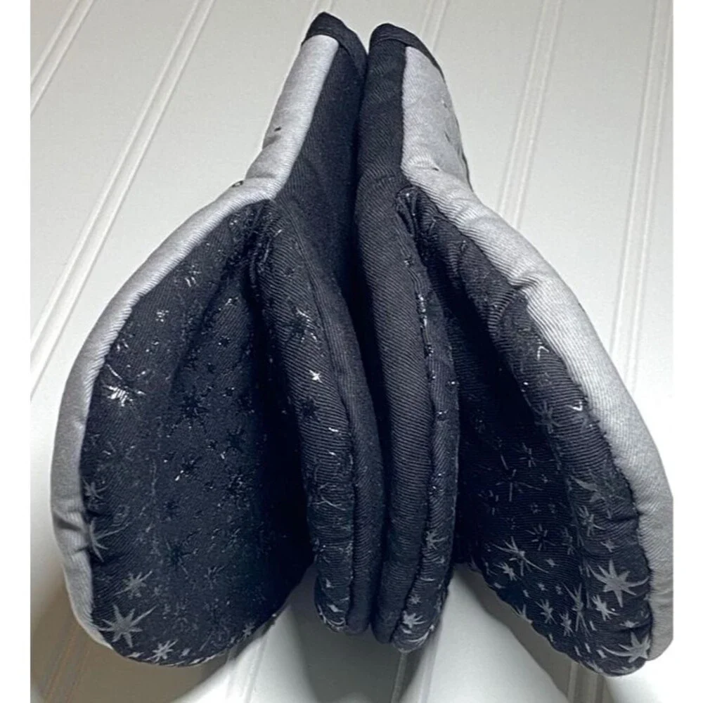 Disney It’s Just Bunch Of Hocus Pocus Oven Mini Mitt 2pc Thackery Binx Cat New!
